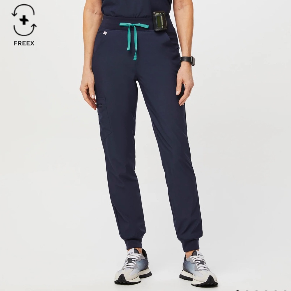 Figs blue shrub joggers